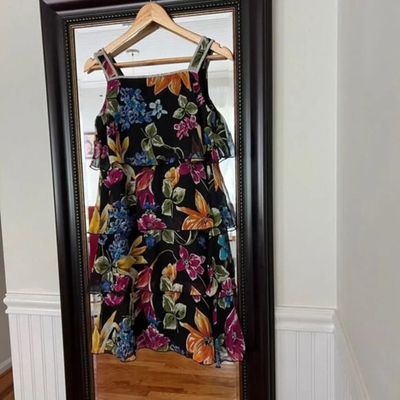MSK SEQUINS TRIM Ruffle Floral‎ Dress NWT Size Small. Knee Length - Picture 2 of 8